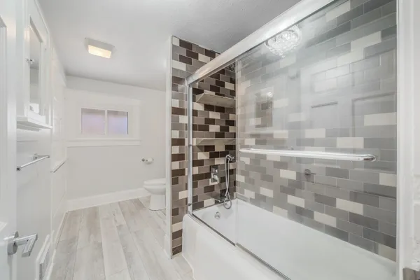 $325,000 | 1303 West Prospect Avenue, Appleton, WI 54914