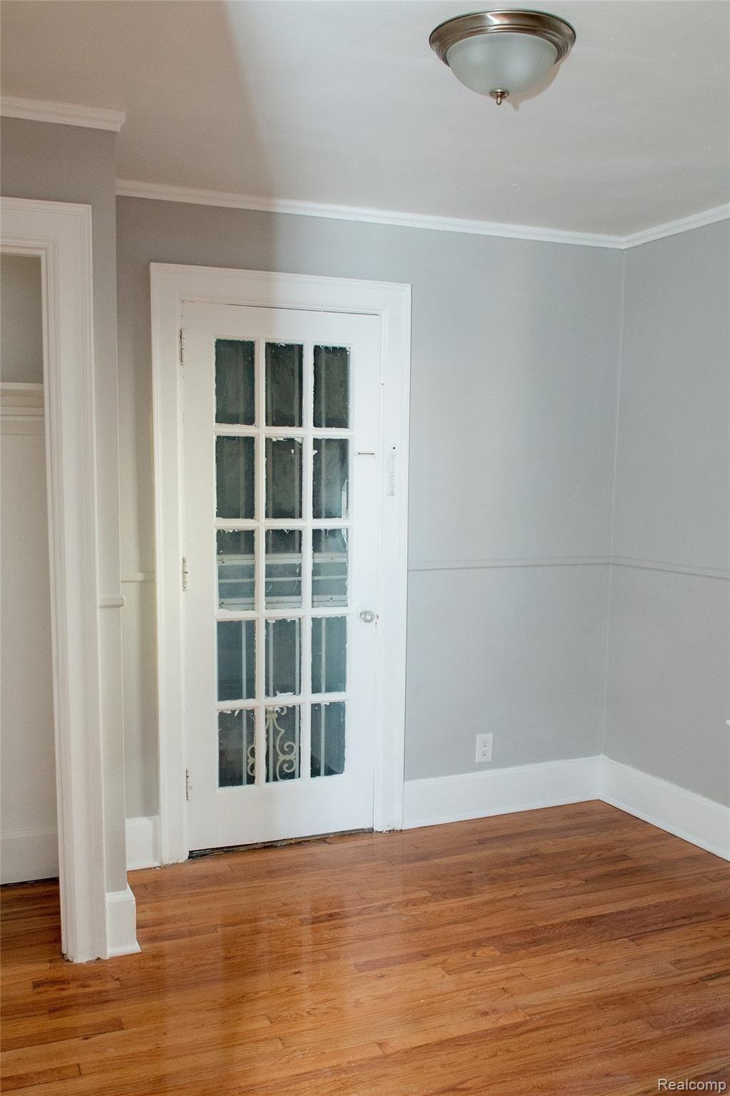 14585 Ashton Road Detroit, MI 48223 - Photo 21 of 29 Third bedroom with sun porch