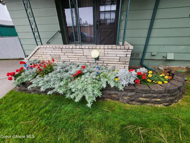 $612,500 | 212 East Mullan Avenue, Post Falls, ID 83854