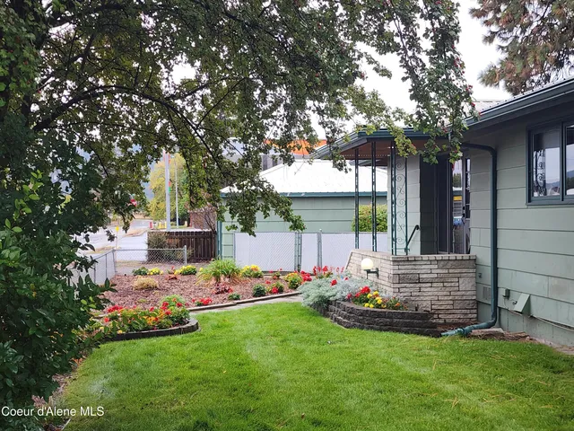 $612,500 | 212 East Mullan Avenue, Post Falls, ID 83854