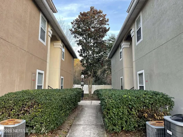 $1,700 | 7920 Merrill Road, Unit 316, Jacksonville, FL 32277
