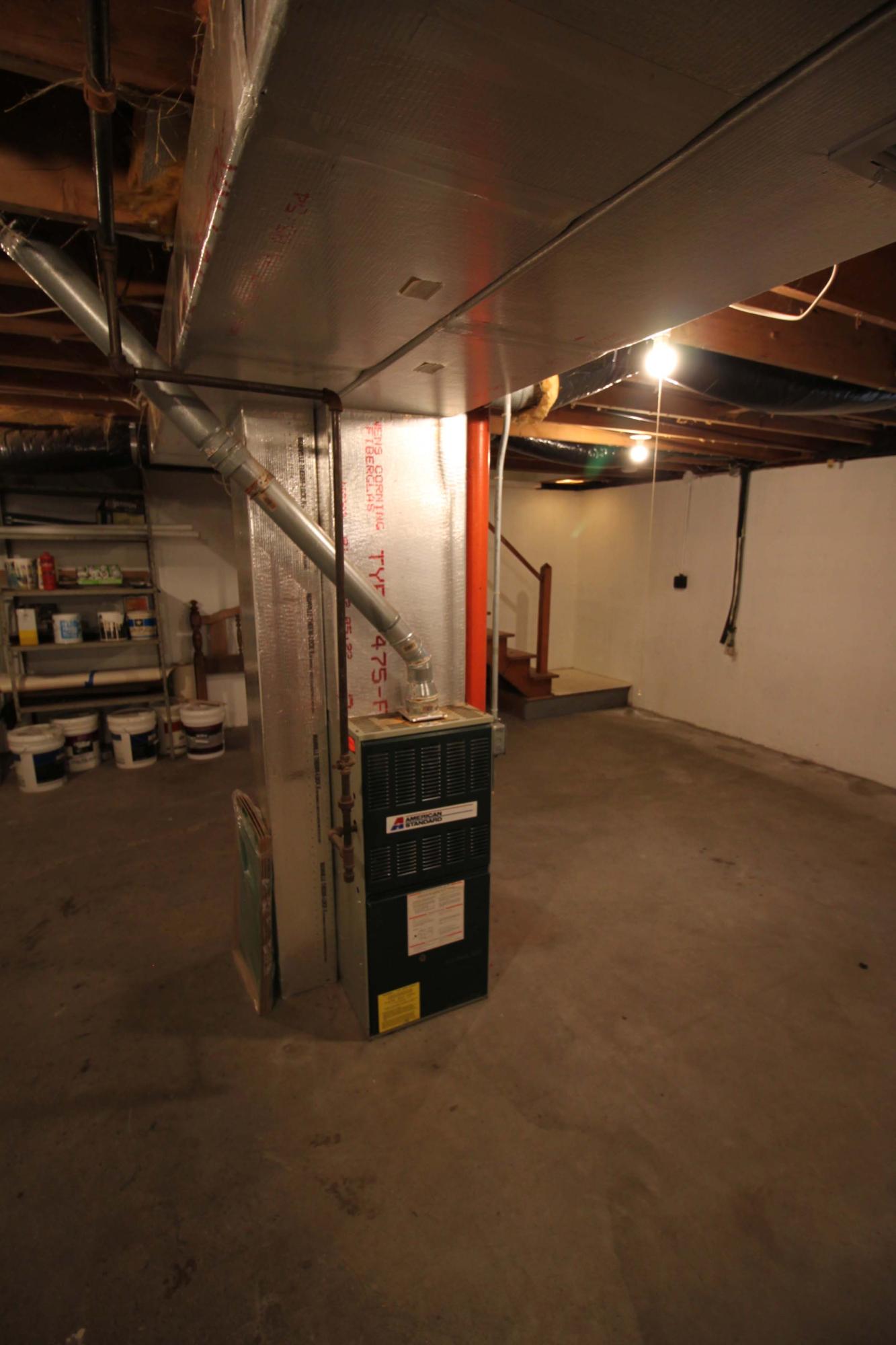 625 Poponessett Road Cotuit, MA 02635 - Photo 27 of 32 a view of empty room with wooden walls