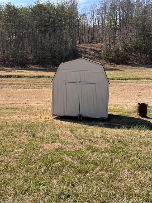 1249 Mountain Road Walnut Cove, NC 27052 - Photo 35 of 49 Gallery Image 35