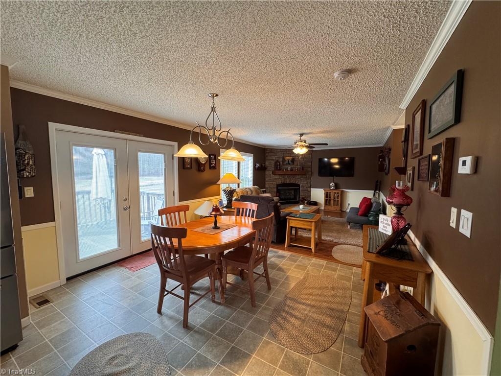 1249 Mountain Road Walnut Cove, NC 27052 - Photo 10 of 49 Gallery Image 10
