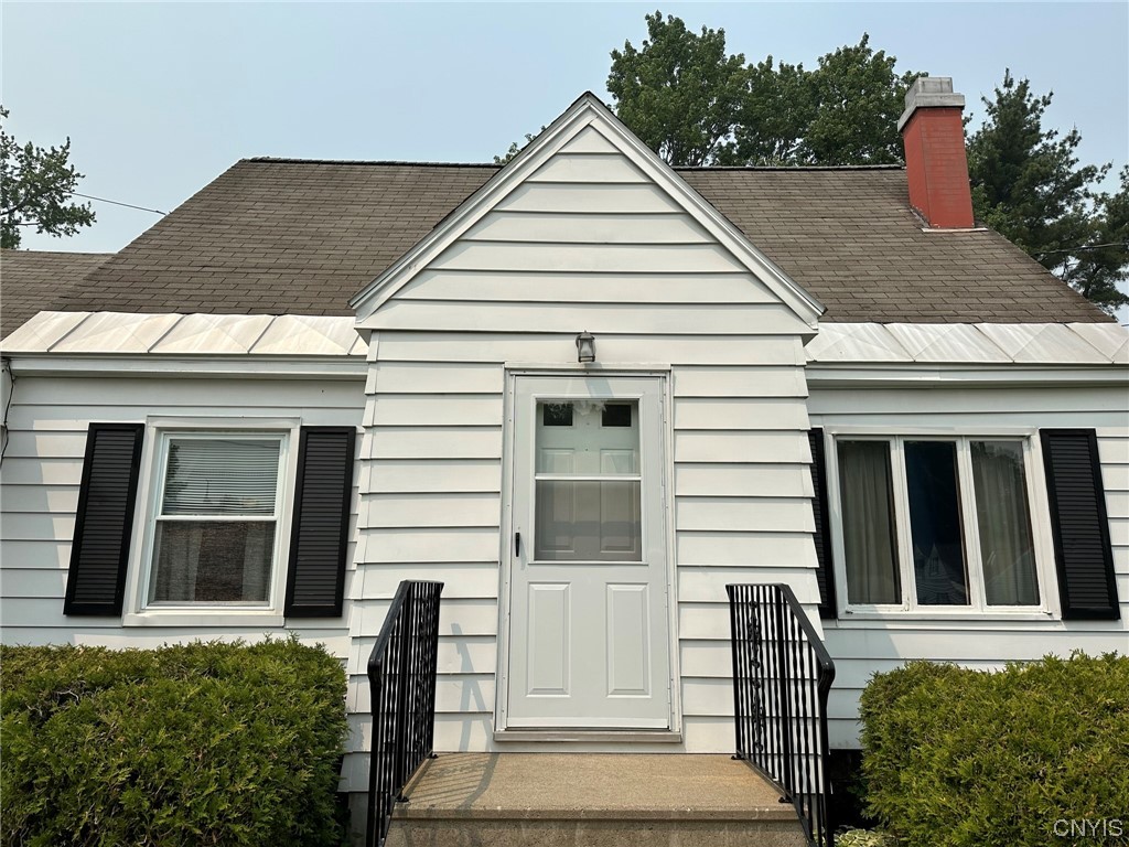 40 Evalon Road New Hartford, NY 13413 - Photo 4 of 34