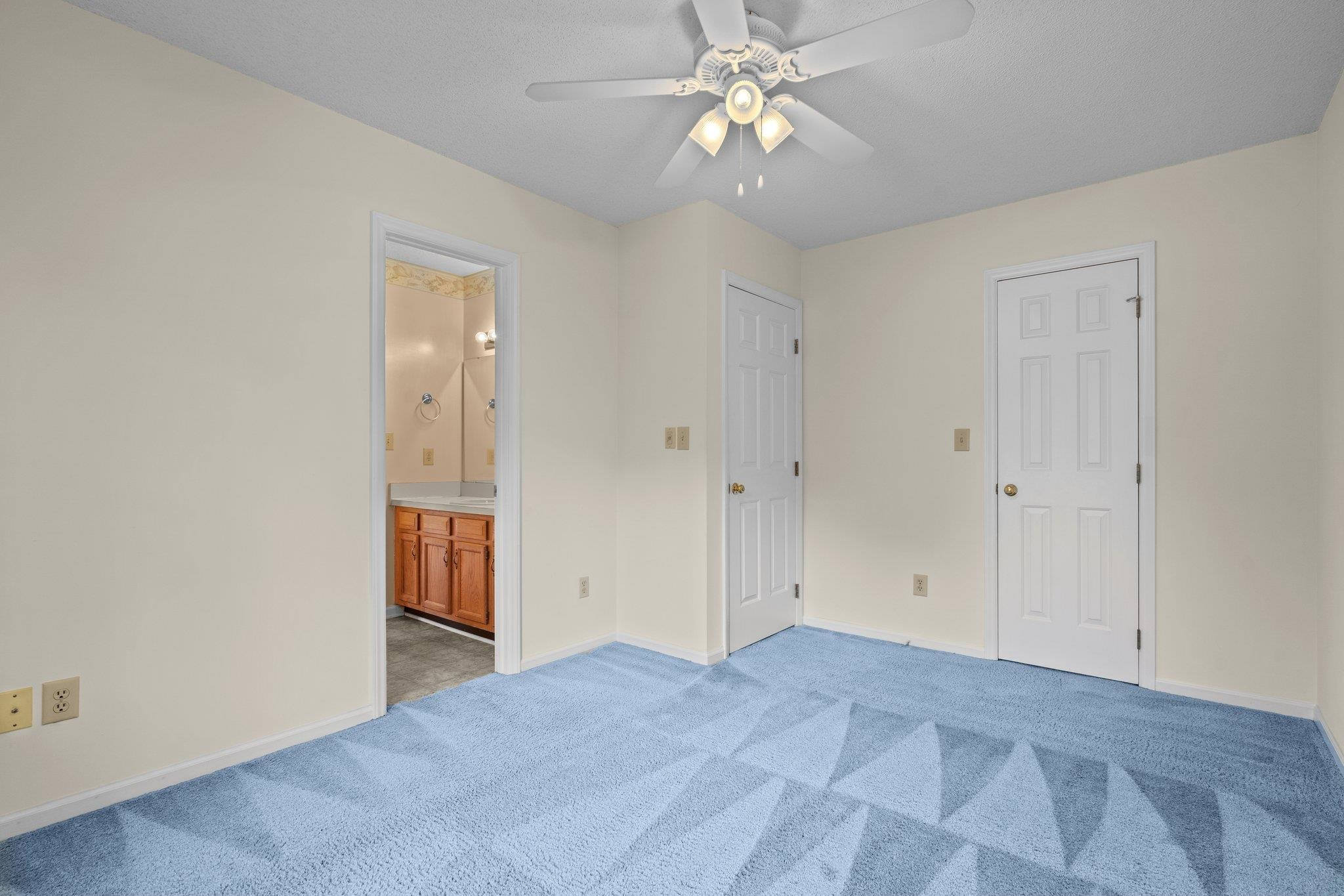 5709 Delbarton Court Raleigh, NC 27606 - Photo 22 of 38 Photo 22