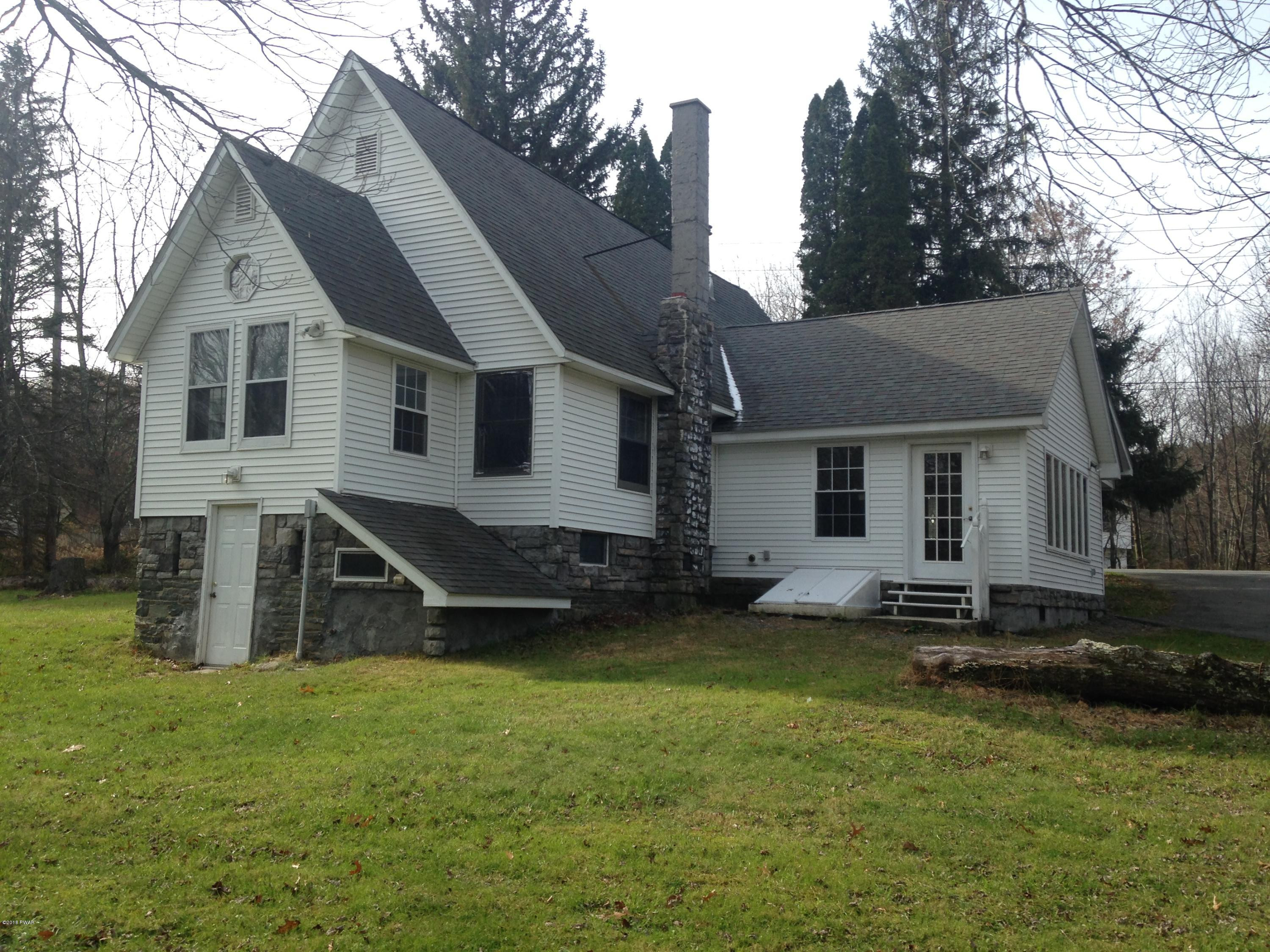 252 Raymondskill Road Milford, PA 18337 - Photo 1 of 31 Charming 2 story