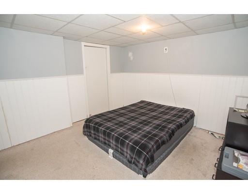 42 Piper Road West Springfield, MA 01089 - Photo 20 of 35 a bedroom with a bed
