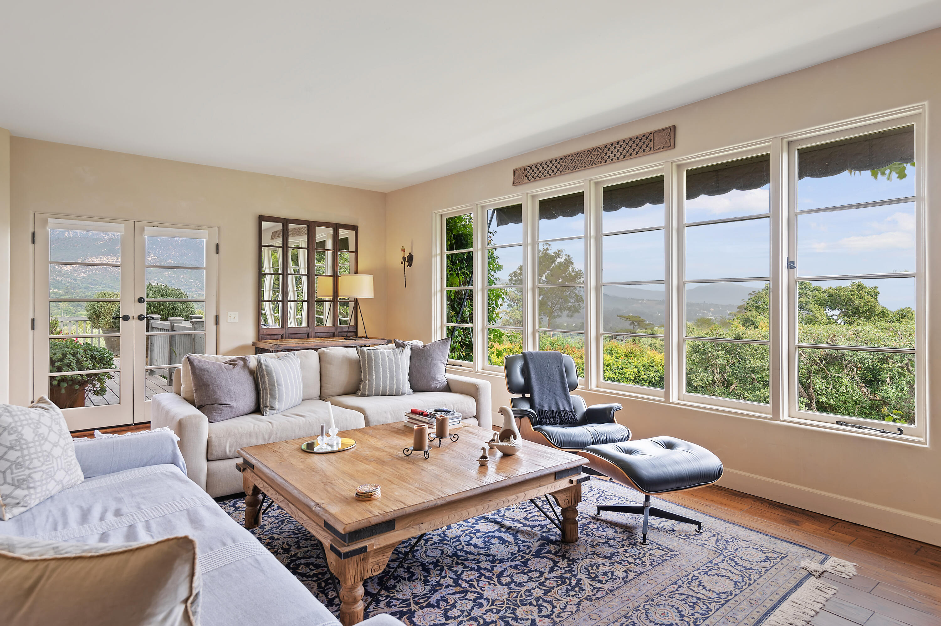 931 Knapp Drive Santa Barbara, CA 93108 - Photo 5 of 40 a living room with furniture and a large window