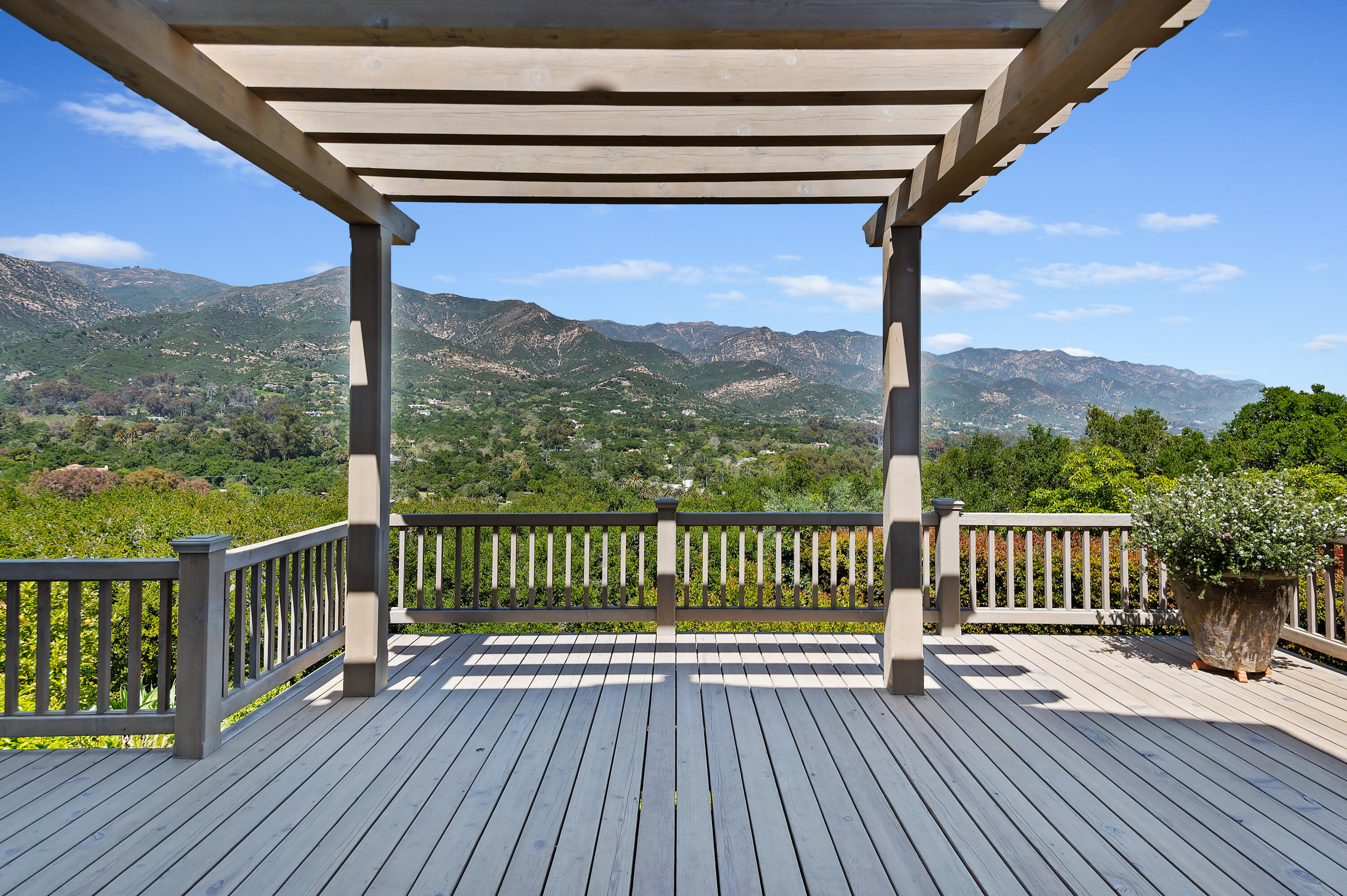 931 Knapp Drive Santa Barbara, CA 93108 - Photo 9 of 40 a view of balcony with wooden floor and fence