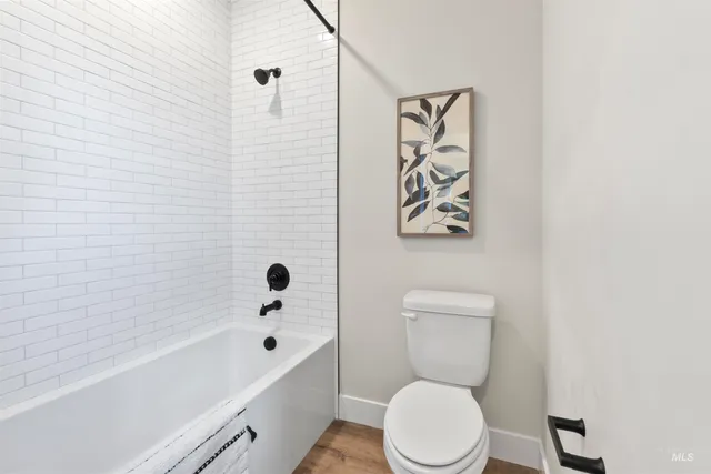 $515,990 | 221 South Turner Avenue, Star, ID 83669