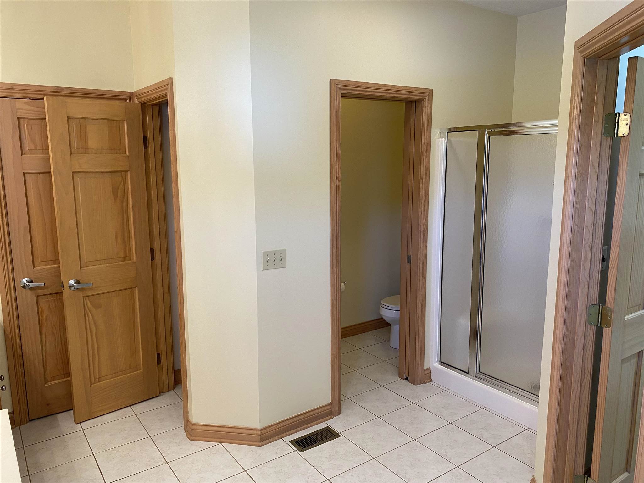 11335 Trentman Road Fort Wayne, IN 46816 - Photo 18 of 35