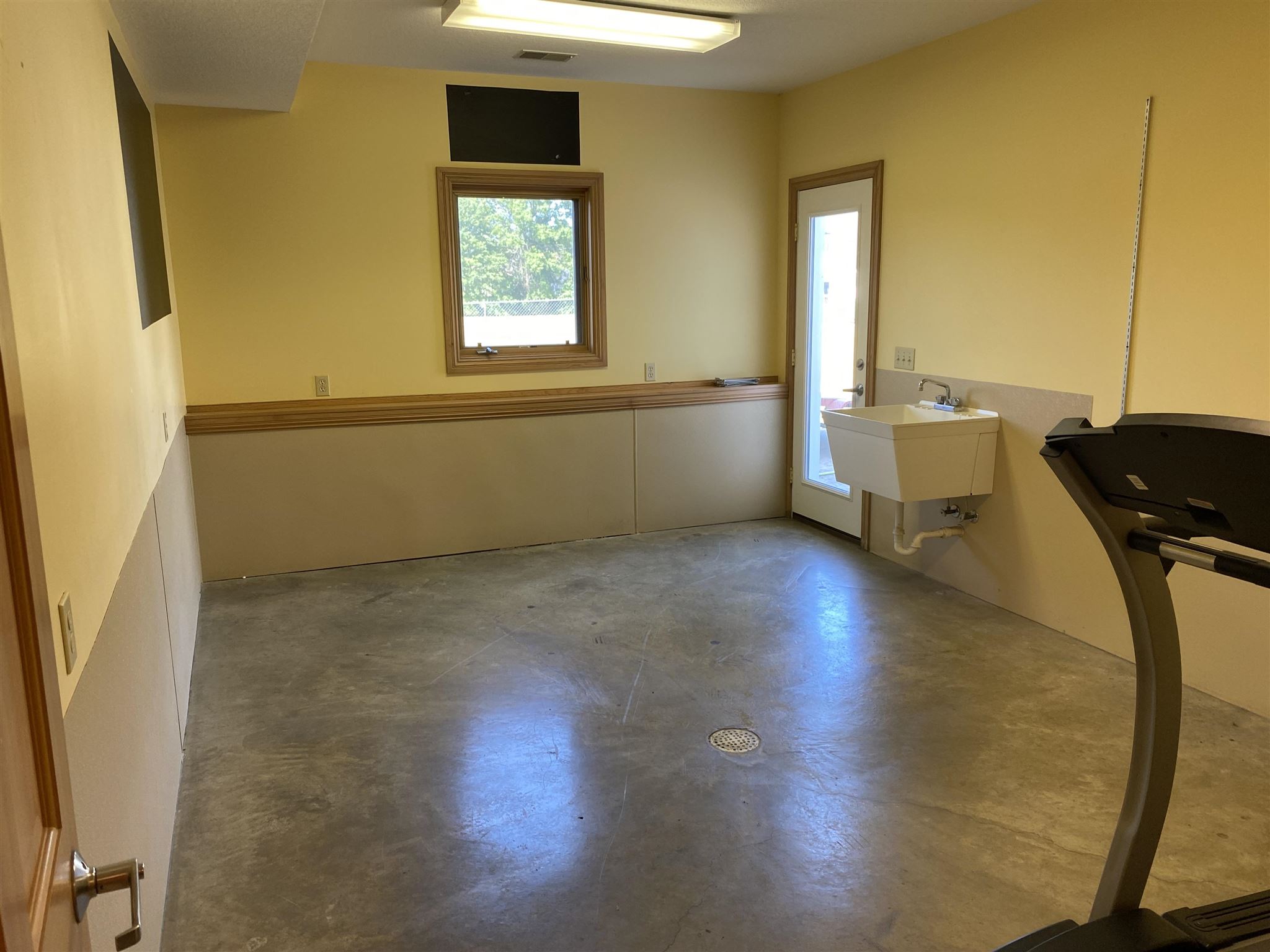 11335 Trentman Road Fort Wayne, IN 46816 - Photo 30 of 35