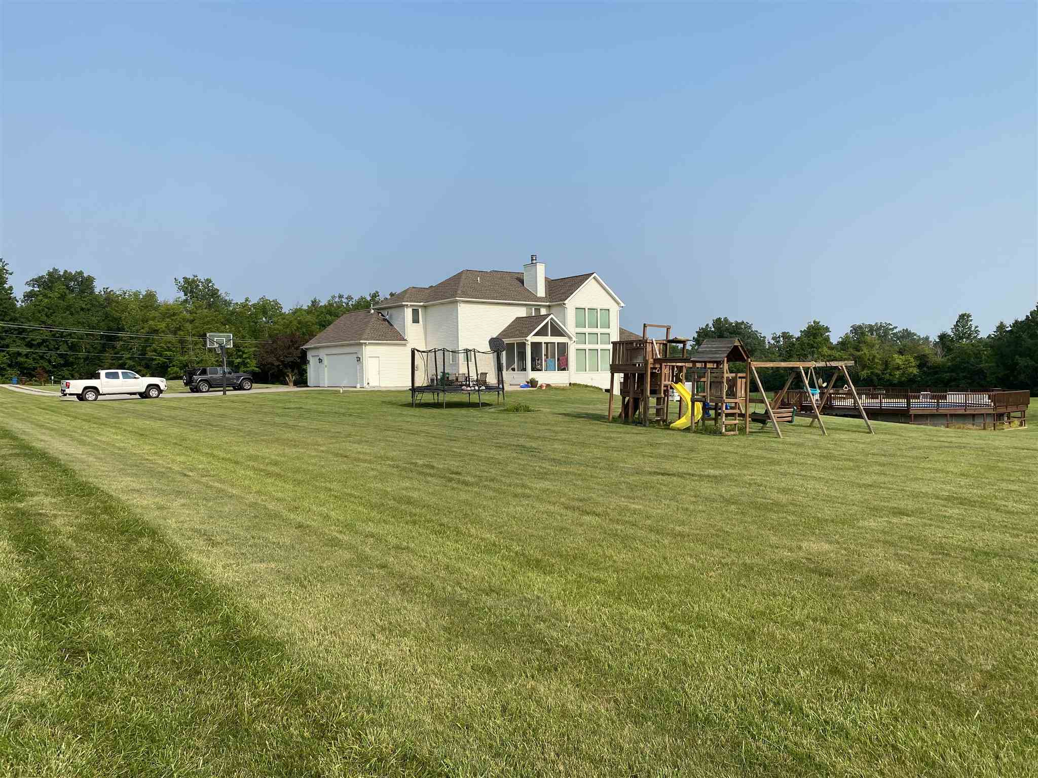 11335 Trentman Road Fort Wayne, IN 46816 - Photo 4 of 35