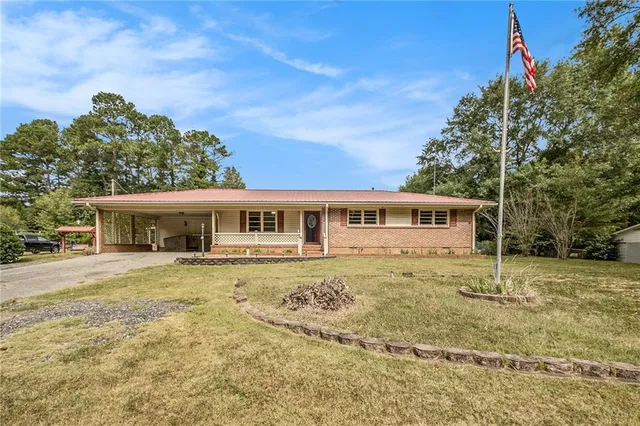 $241,100 | 525 Virginia Lane, Hull, GA 30646