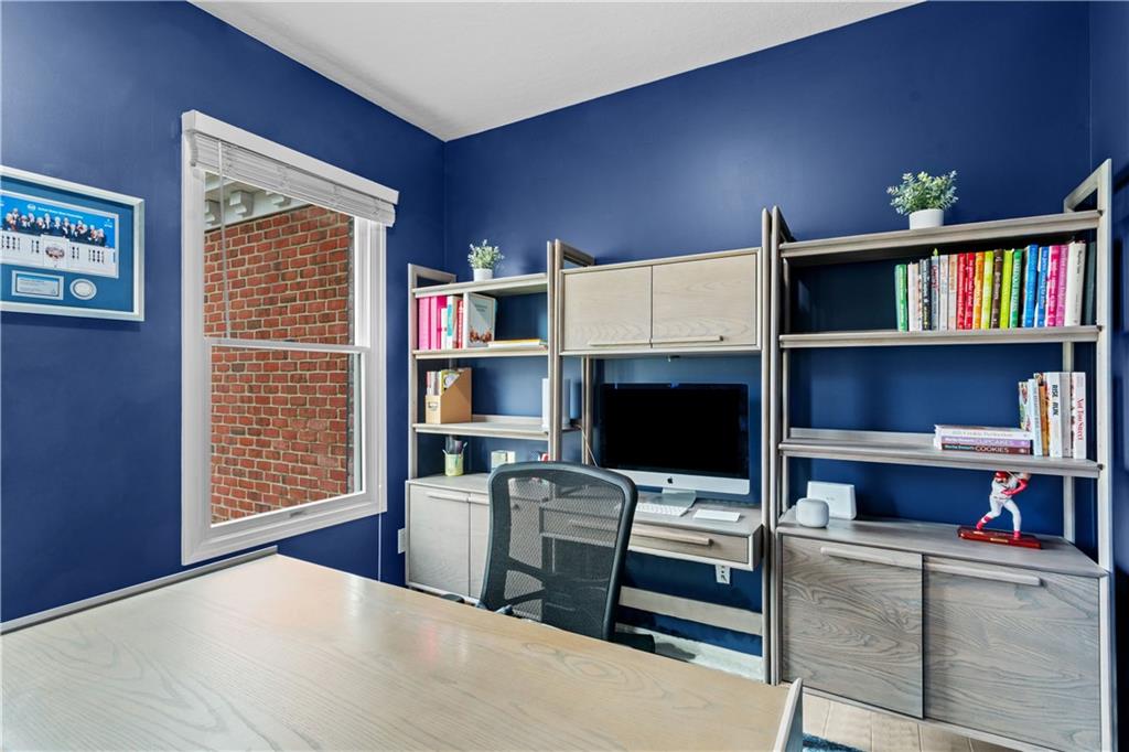 237 Morning Grove Lane Valencia, PA 16059 - Photo 5 of 50