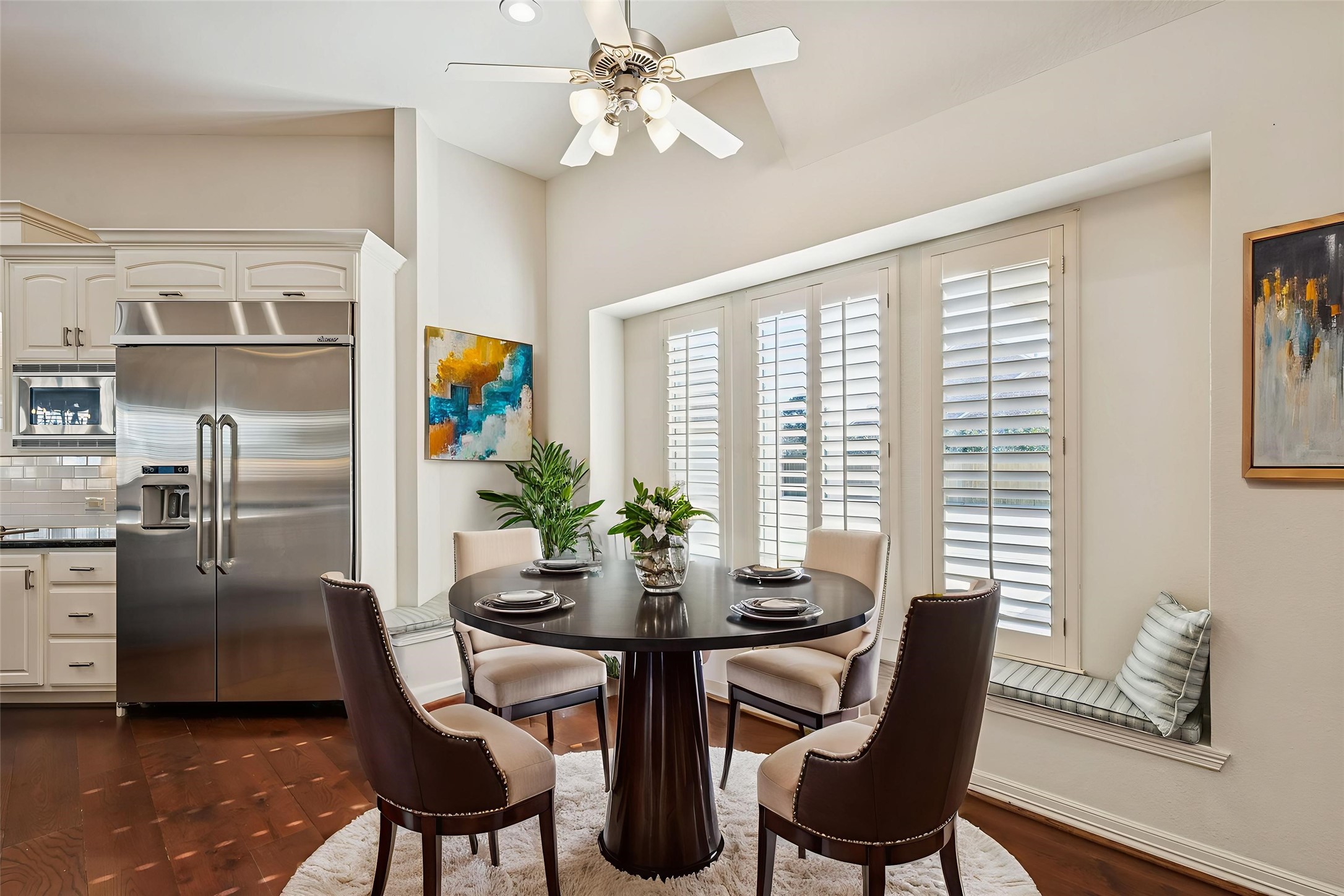 2202 Britton Ridge Drive Katy, TX 77494 - Photo 10 of 41 The breakfast area offers a bright and comfortable spot for meals, with tons of natural light from the large windows. Virtually staged.