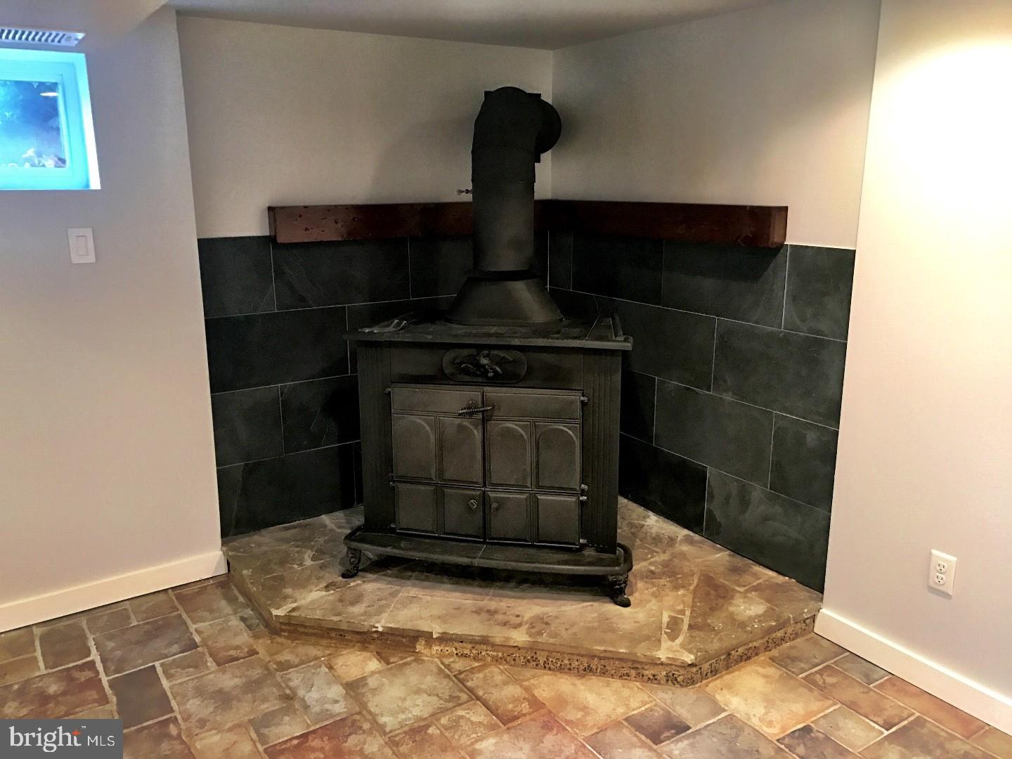 56 Fahnestock Road Malvern, PA 19355 - Photo 18 of 22 Gallery Image 18