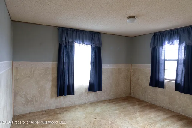 $300,000 | 81695 Highway 40, Craig, CO 81625