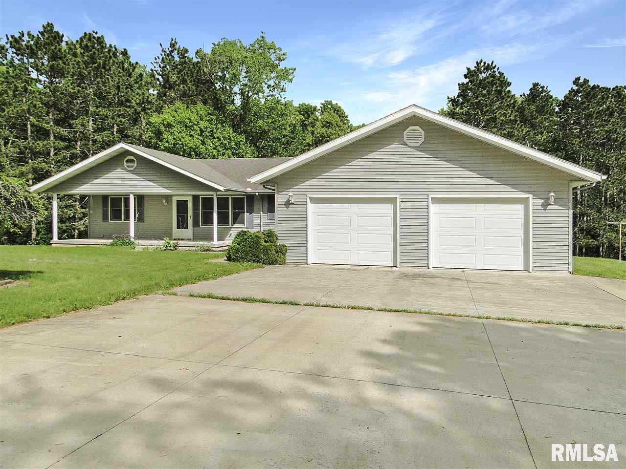 1825 North Coal Road Colchester, IL 62326 - Photo 2 of 8 Gallery Image 2