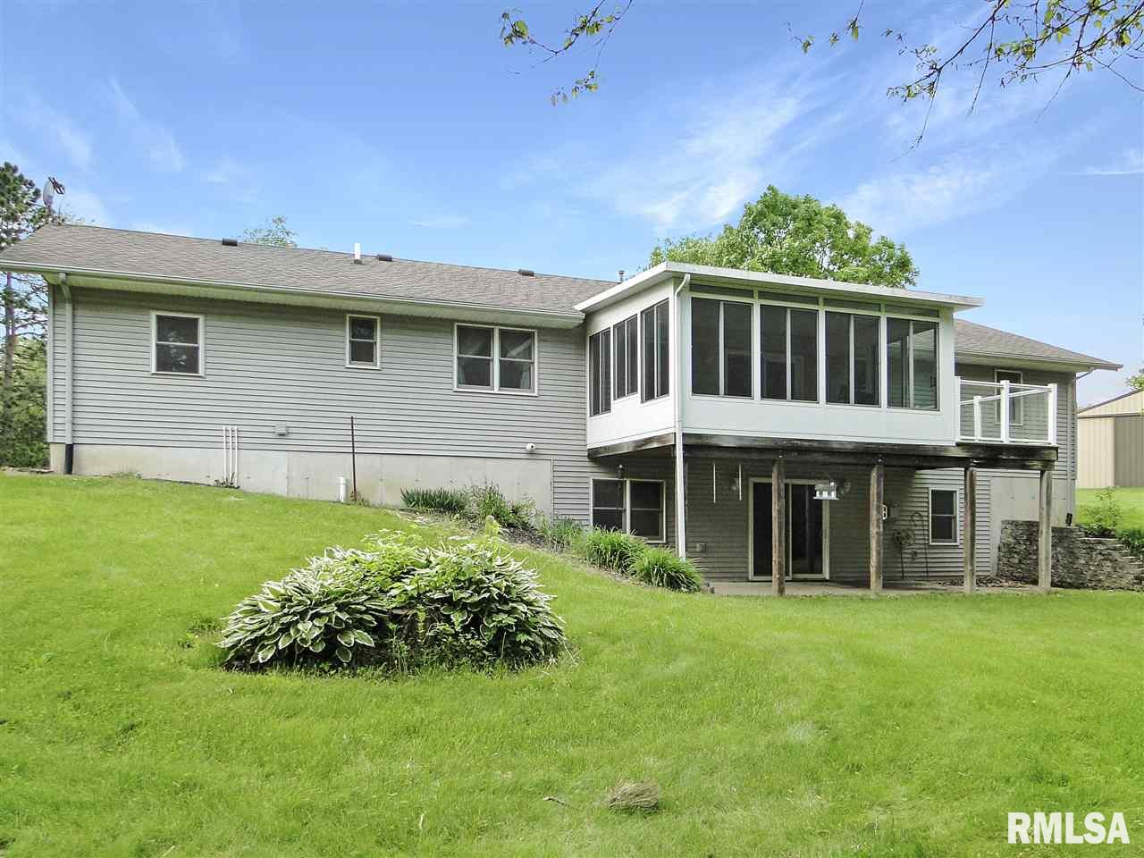 1825 North Coal Road Colchester, IL 62326 - Photo 3 of 8 Gallery Image 3