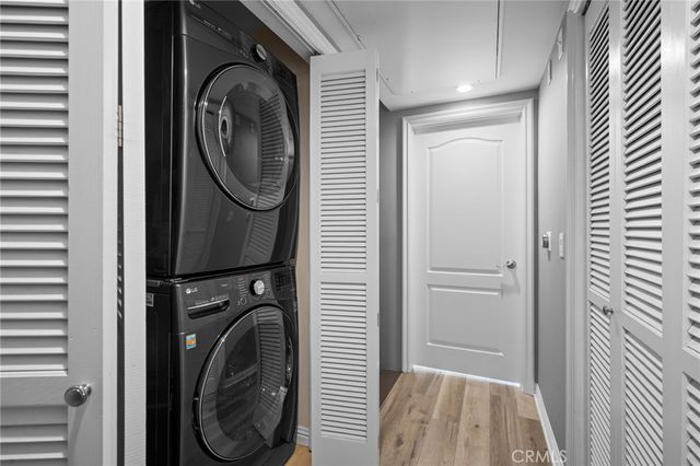 $4,000 | 333 West Milford Street, Unit 106, Glendale, CA 91203