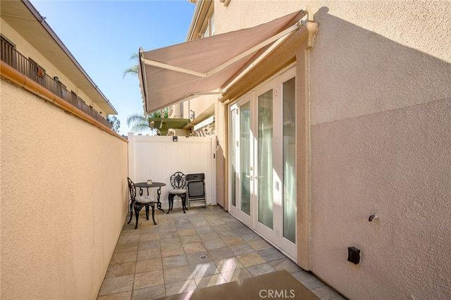 $4,000 | 333 West Milford Street, Unit 106, Glendale, CA 91203