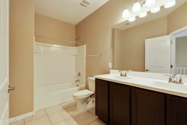 $2,000 | 1367 South Country Club Drive, Unit 1167, Mesa, AZ 85210