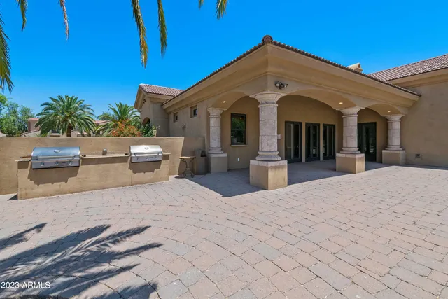 $2,000 | 1367 South Country Club Drive, Unit 1167, Mesa, AZ 85210