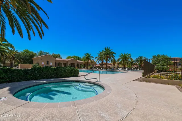 $2,000 | 1367 South Country Club Drive, Unit 1167, Mesa, AZ 85210