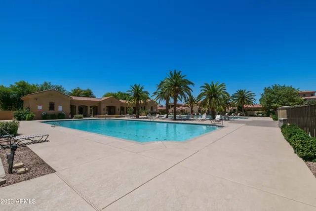 $2,000 | 1367 South Country Club Drive, Unit 1167, Mesa, AZ 85210