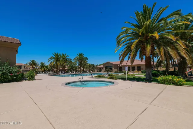 $2,000 | 1367 South Country Club Drive, Unit 1167, Mesa, AZ 85210