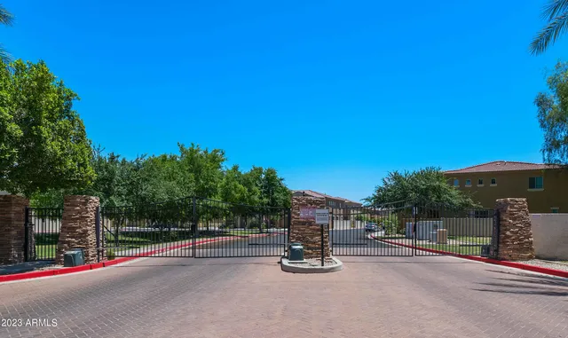 $2,000 | 1367 South Country Club Drive, Unit 1167, Mesa, AZ 85210