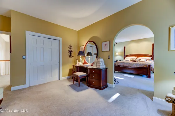 $875,000 | 1 Shetland Clifton Park, Clifton Park, NY 12065