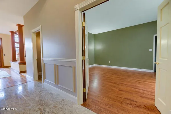 $875,000 | 1 Shetland Clifton Park, Clifton Park, NY 12065