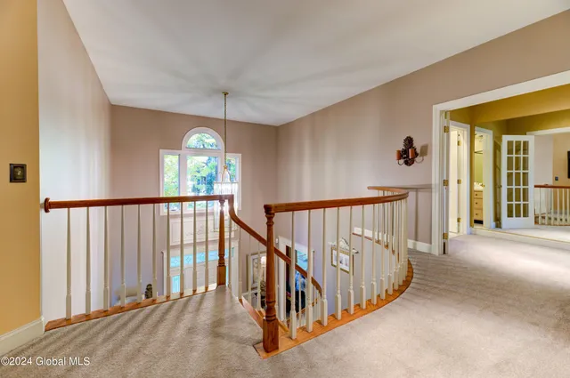 $925,000 | 1 Shetland Clifton Park, Clifton Park, NY 12065