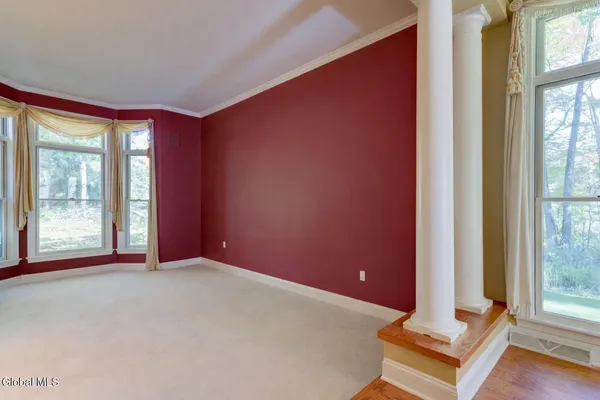 $875,000 | 1 Shetland Clifton Park, Clifton Park, NY 12065