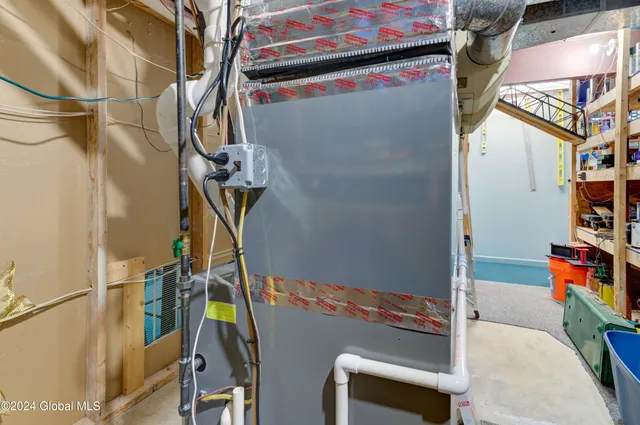 $925,000 | 1 Shetland Clifton Park, Clifton Park, NY 12065