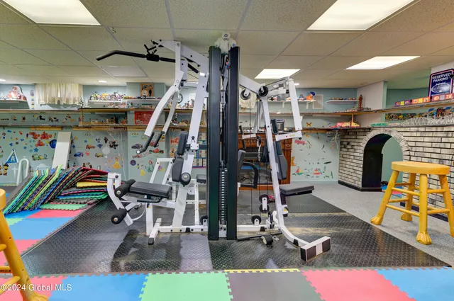 $925,000 | 1 Shetland Clifton Park, Clifton Park, NY 12065