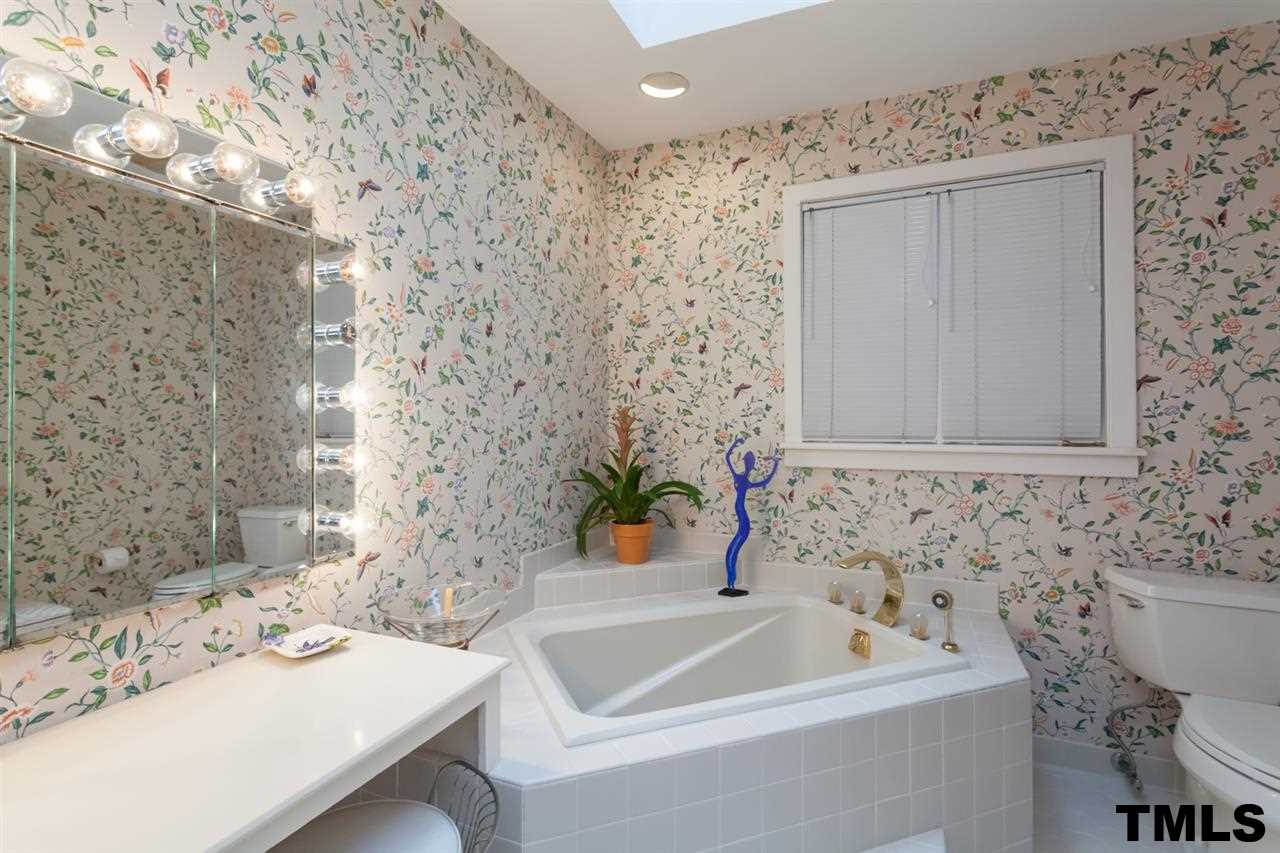 709 Brunswick Street Raleigh, NC 27609 - Photo 18 of 25