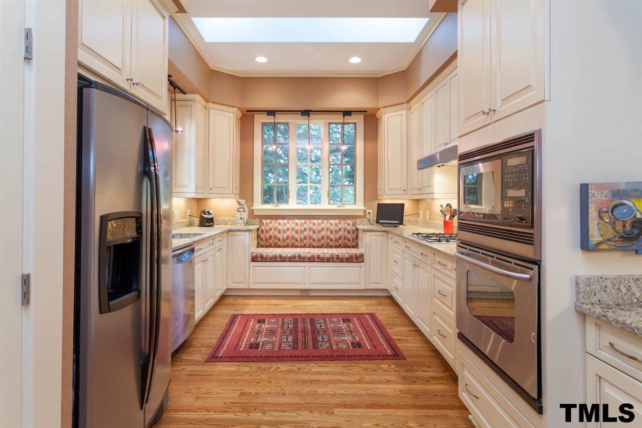 709 Brunswick Street Raleigh, NC 27609 - Photo 5 of 25