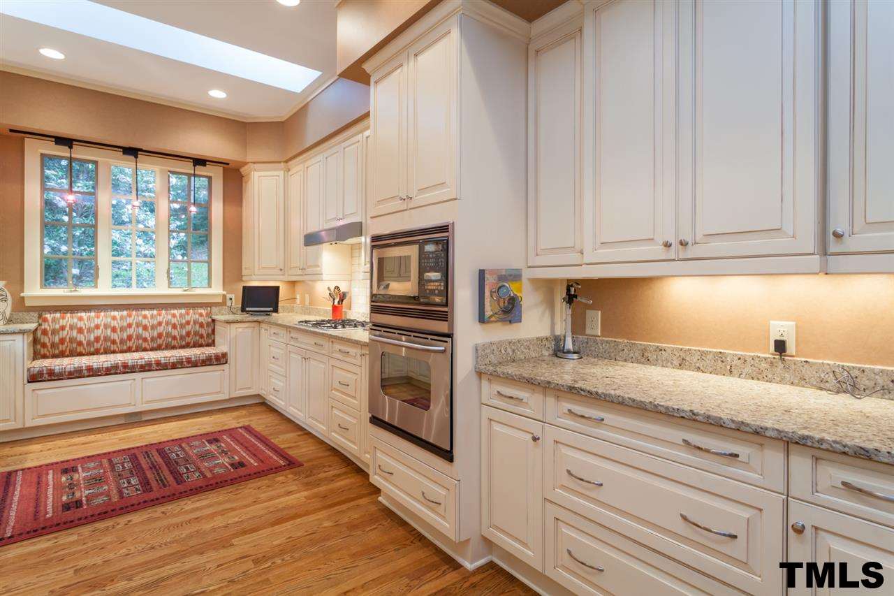 709 Brunswick Street Raleigh, NC 27609 - Photo 7 of 25