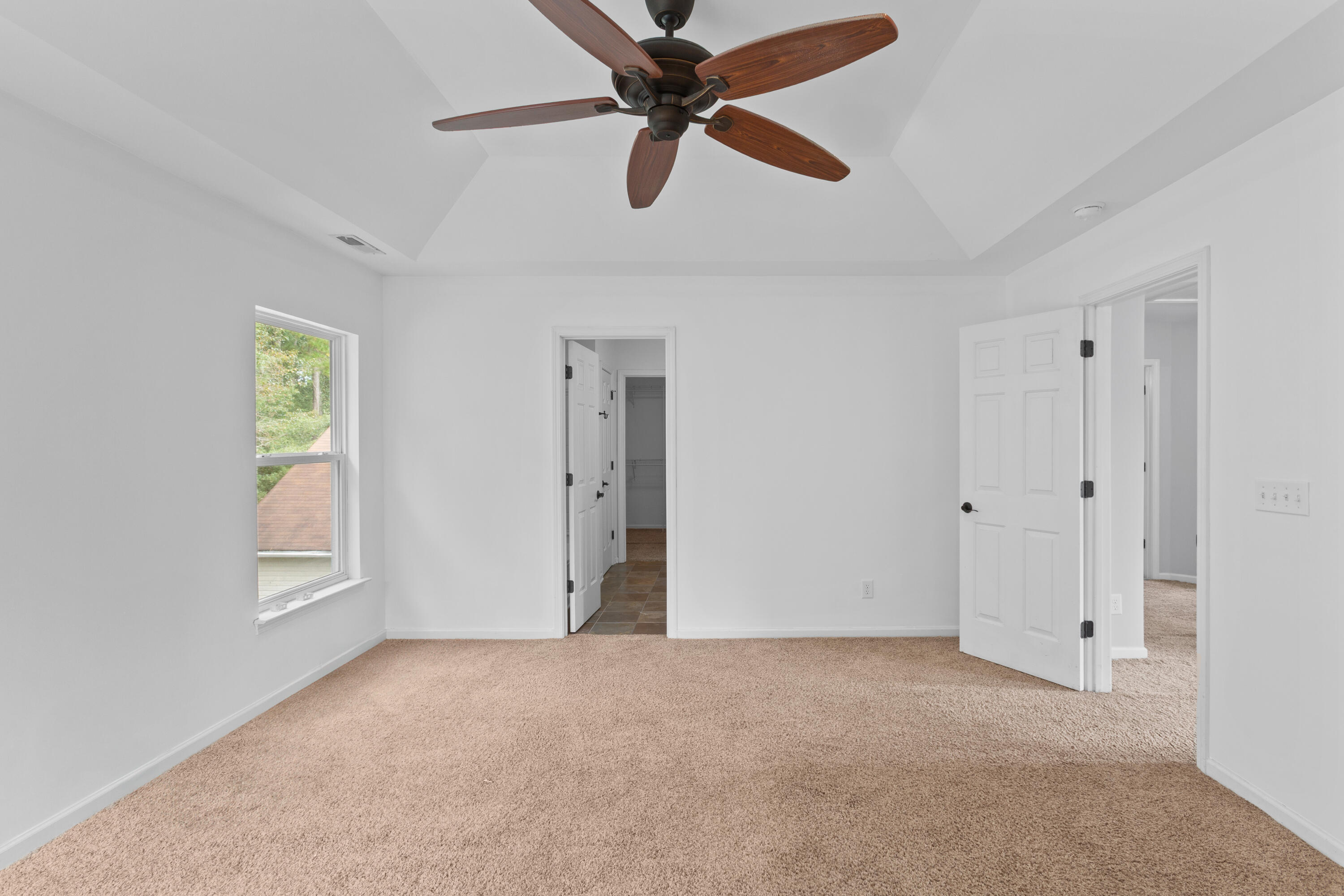 256 Woodbrook Way Moncks Corner, SC 29461 - Photo 17 of 28 256Woodbrook.NicoleBurbagePhoto-14