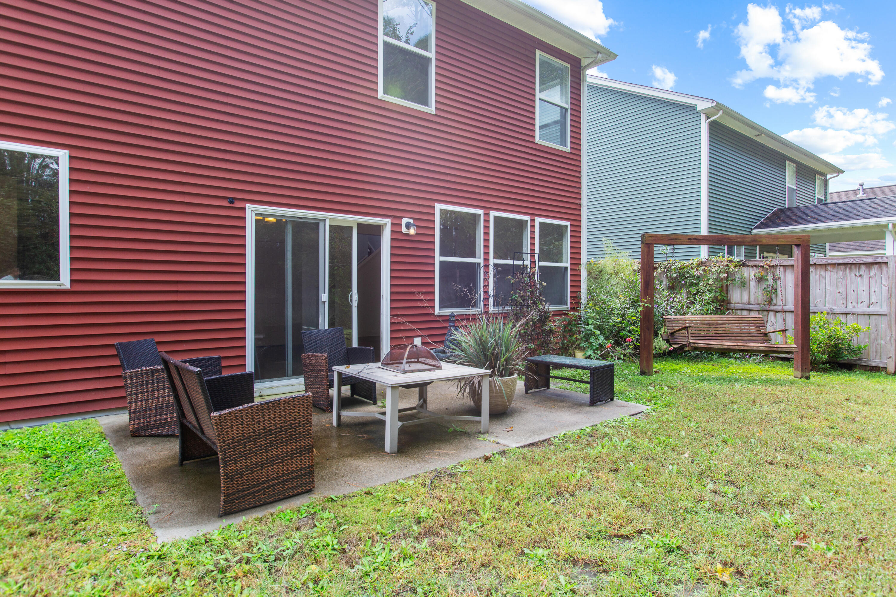 256 Woodbrook Way Moncks Corner, SC 29461 - Photo 27 of 28 256Woodbrook.NicoleBurbagePhoto-10