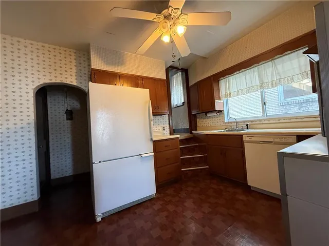 $109,900 | 228 Arthur Street, Kittanning, PA 16201