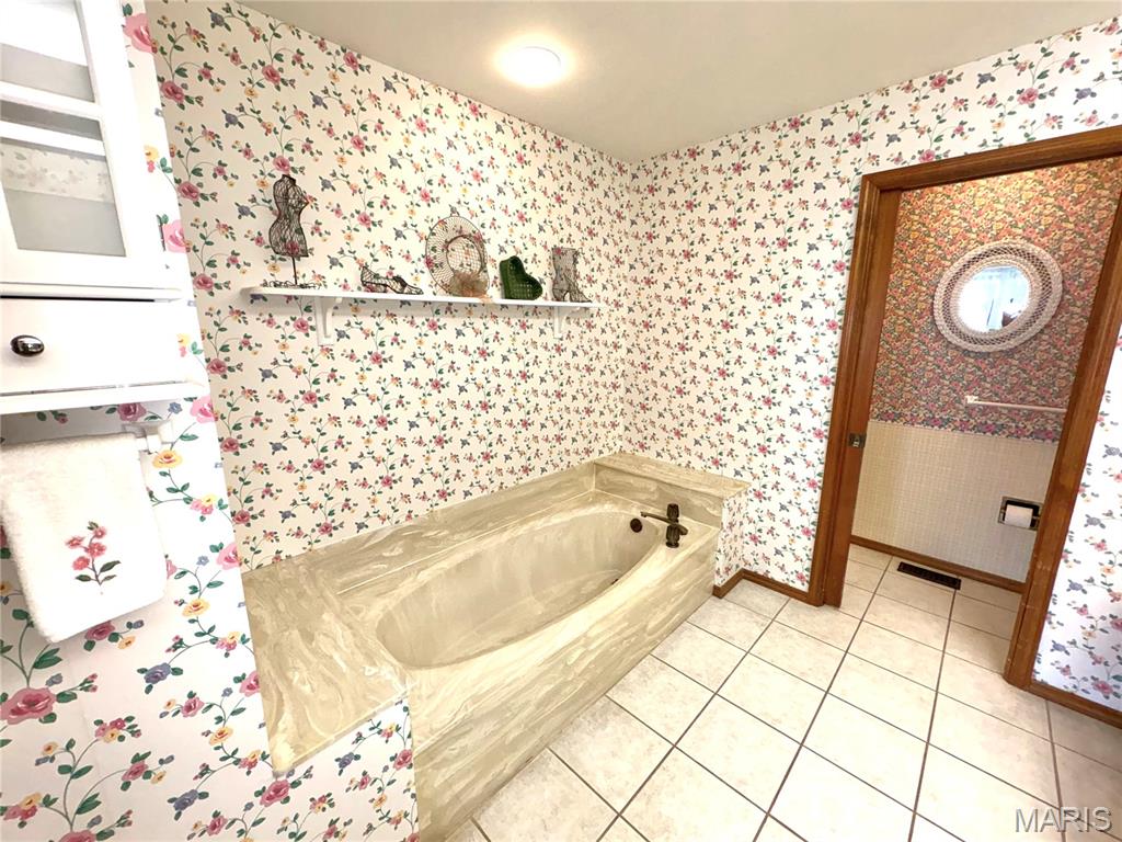 15803 Harris Ridge Court Chesterfield, MO 63017 - Photo 25 of 55