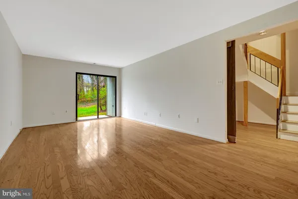 $799,000 | 1752 Wainwright Drive, Reston, VA 20190