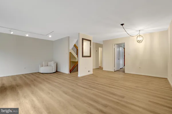 $799,000 | 1752 Wainwright Drive, Reston, VA 20190