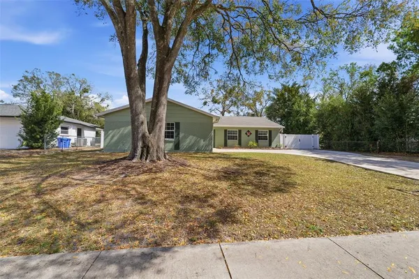 $469,000 | 12721 Carte Drive, Tampa, FL 33618
