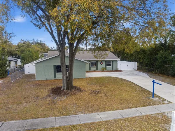 $469,000 | 12721 Carte Drive, Tampa, FL 33618